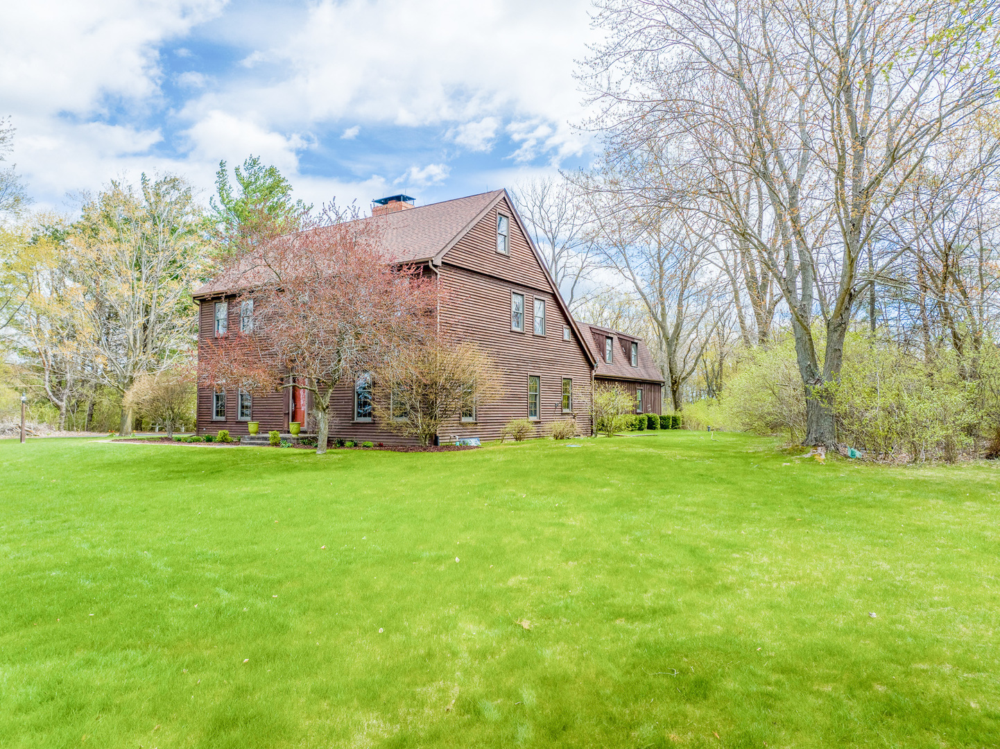 3816 Deep Cut Road Woodstock, IL 60098 - Photo 25 of 32 a view of a back yard