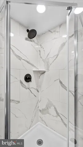 $2,300 | 2529 Liberty Parkway, Baltimore, MD 21222