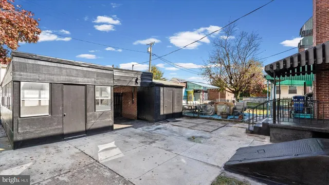 $2,300 | 2529 Liberty Parkway, Baltimore, MD 21222