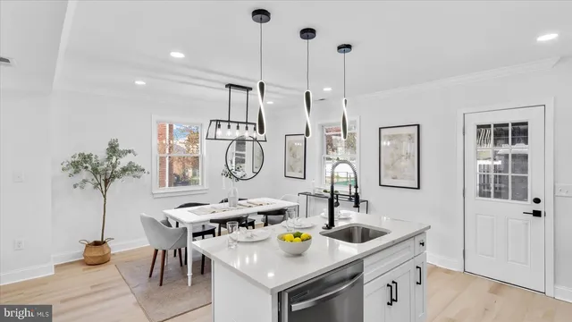 $2,300 | 2529 Liberty Parkway, Baltimore, MD 21222