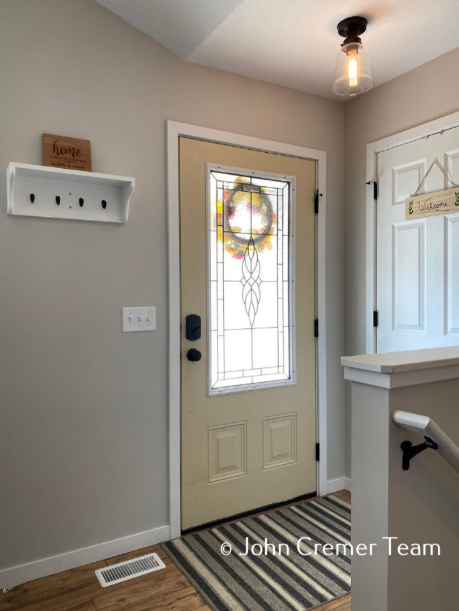 2748 Applewine Road Middleville, MI 49333 - Photo 4 of 49 Front Entry Interior
