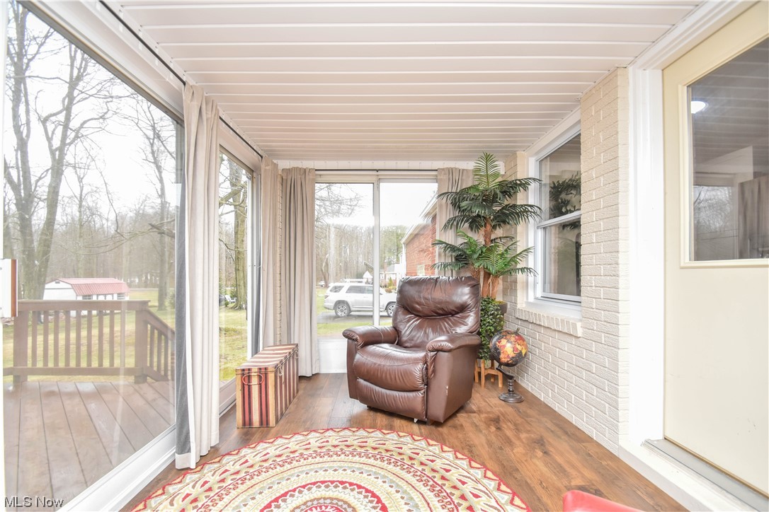 165 Warner Road Hubbard, OH 44425 - Photo 17 of 43 View of sunroom / solarium