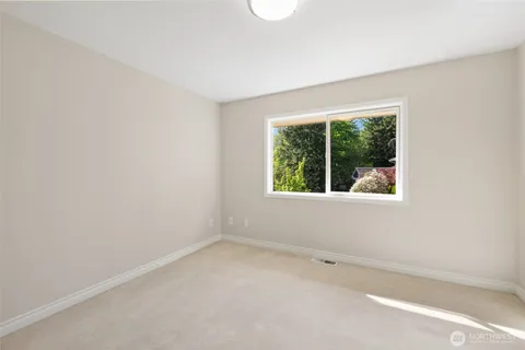 $3,580,000 | 8144 West Mercer Way, Mercer Island, WA 98040