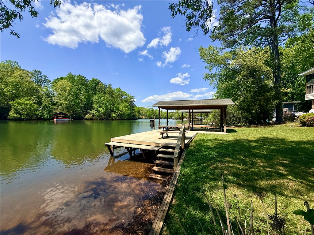 213 Bonner Road Mountain Rest, SC 29664 - Photo 32 of 37 Step down to access the lake