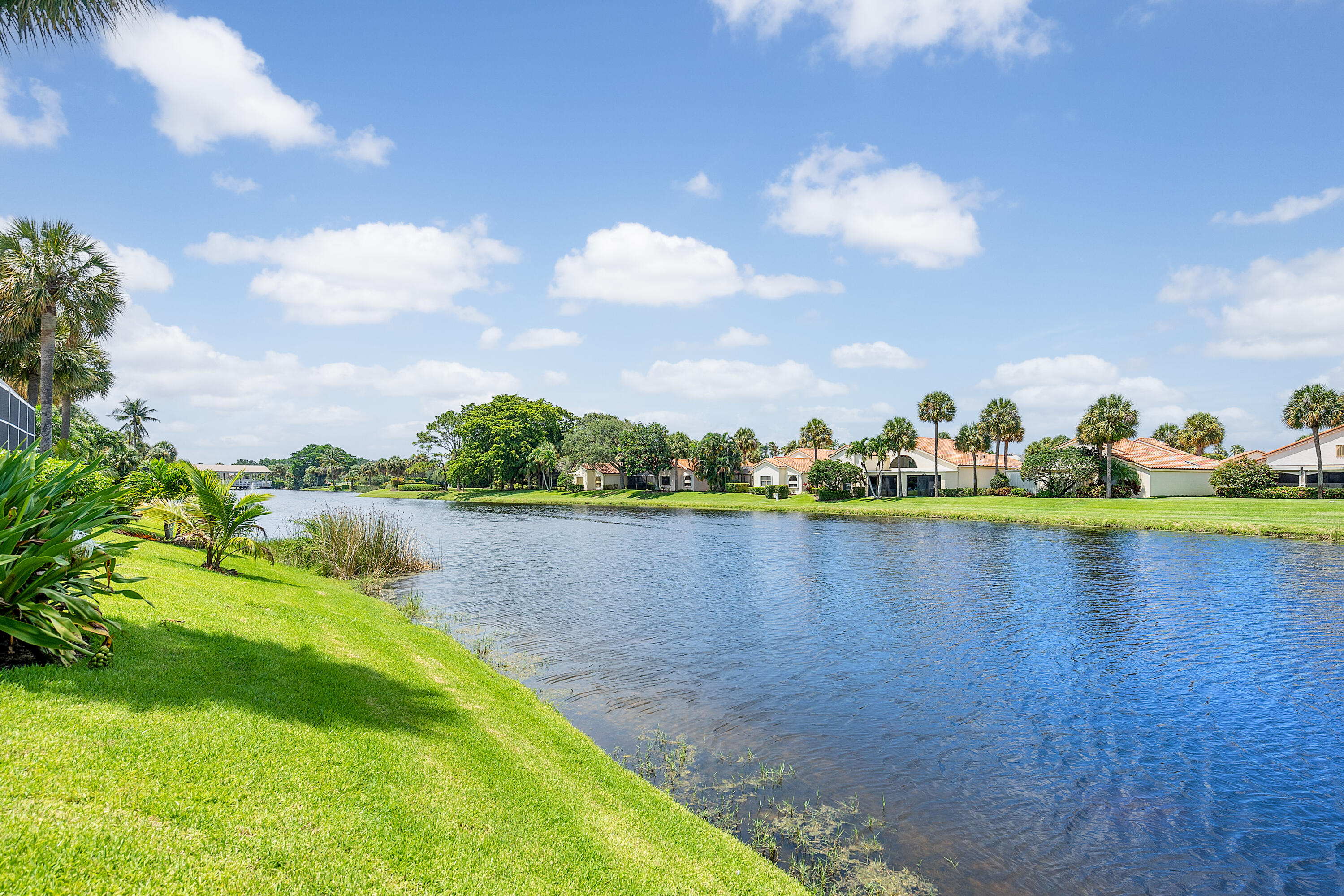 16632 Narrows Drive Jupiter, FL 33477 - Photo 33 of 49 039-16632NarrowsDrive-Jupiter-FL-33477-F