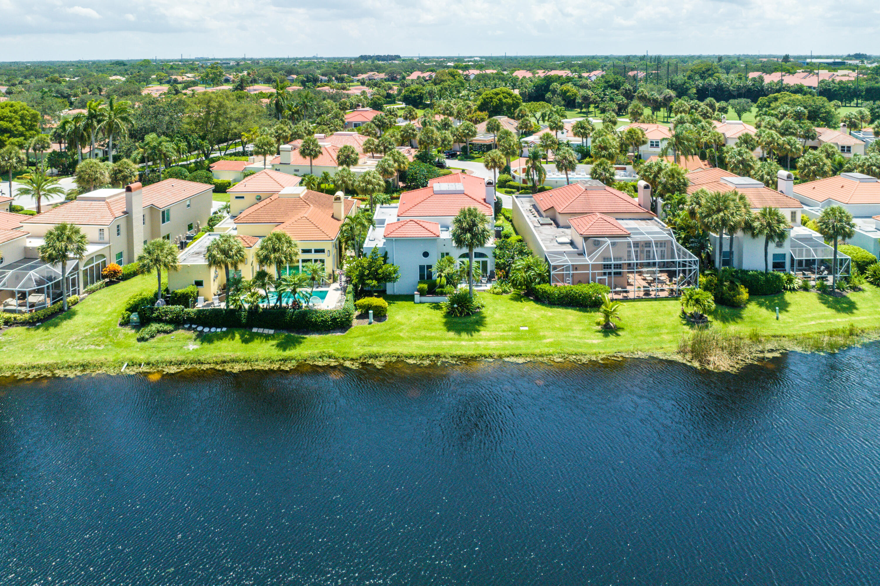 16632 Narrows Drive Jupiter, FL 33477 - Photo 35 of 49 043-16632NarrowsDrive-Jupiter-FL-33477-F