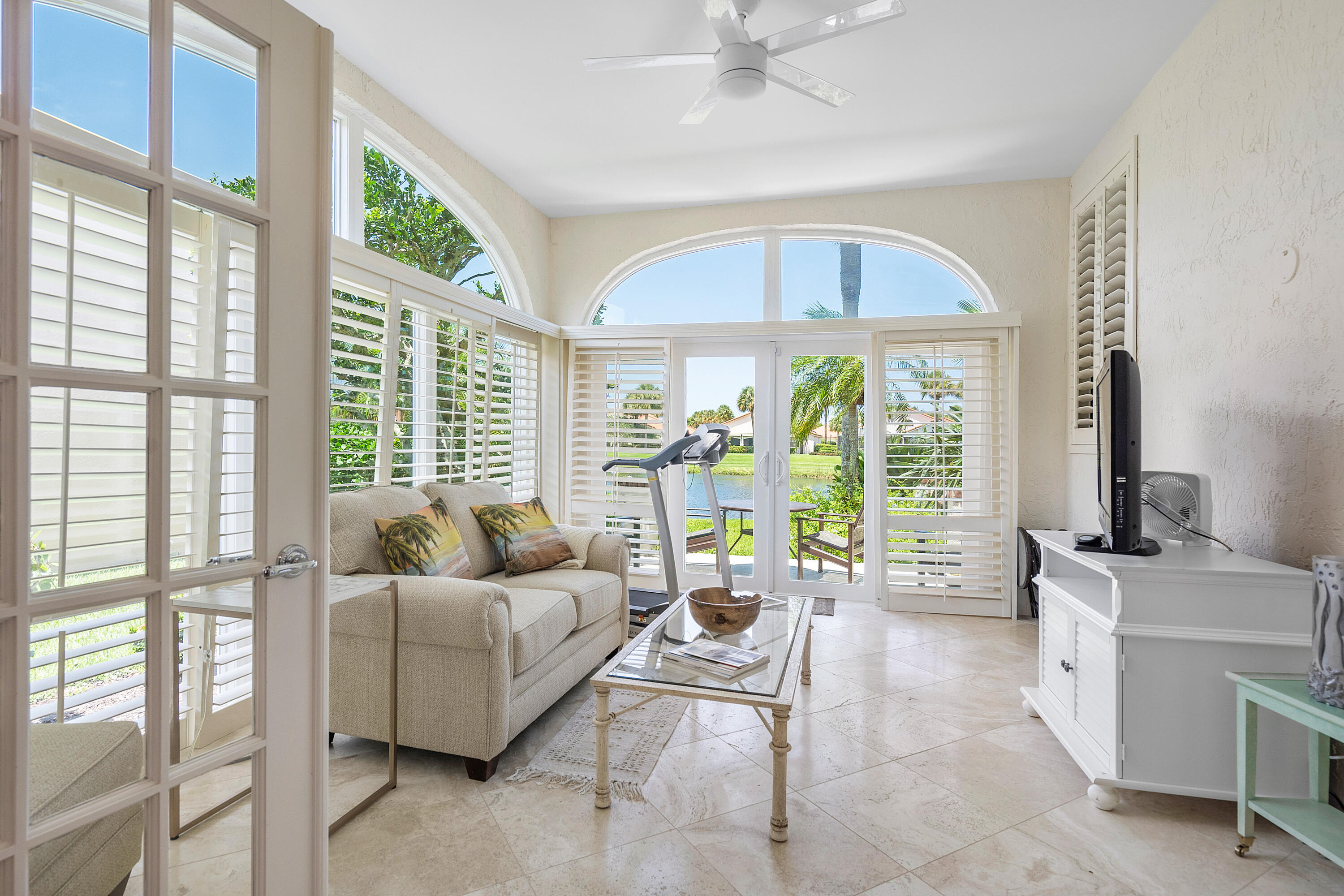 16632 Narrows Drive Jupiter, FL 33477 - Photo 8 of 49 012-16632NarrowsDrive-Jupiter-FL-33477-F