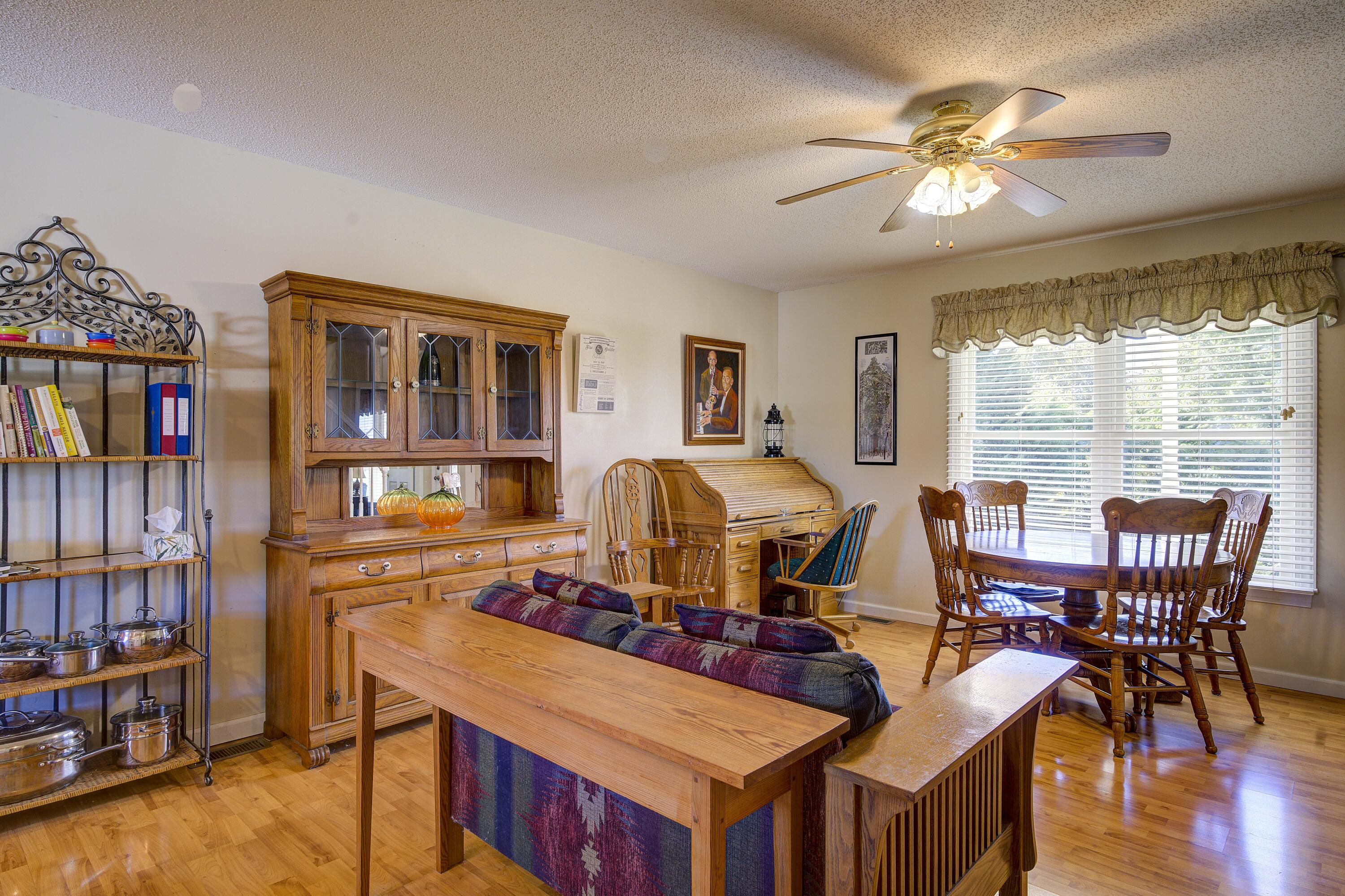 256 Davy Crockett Road Limestone, TN 37681 - Photo 11 of 36 DC-24