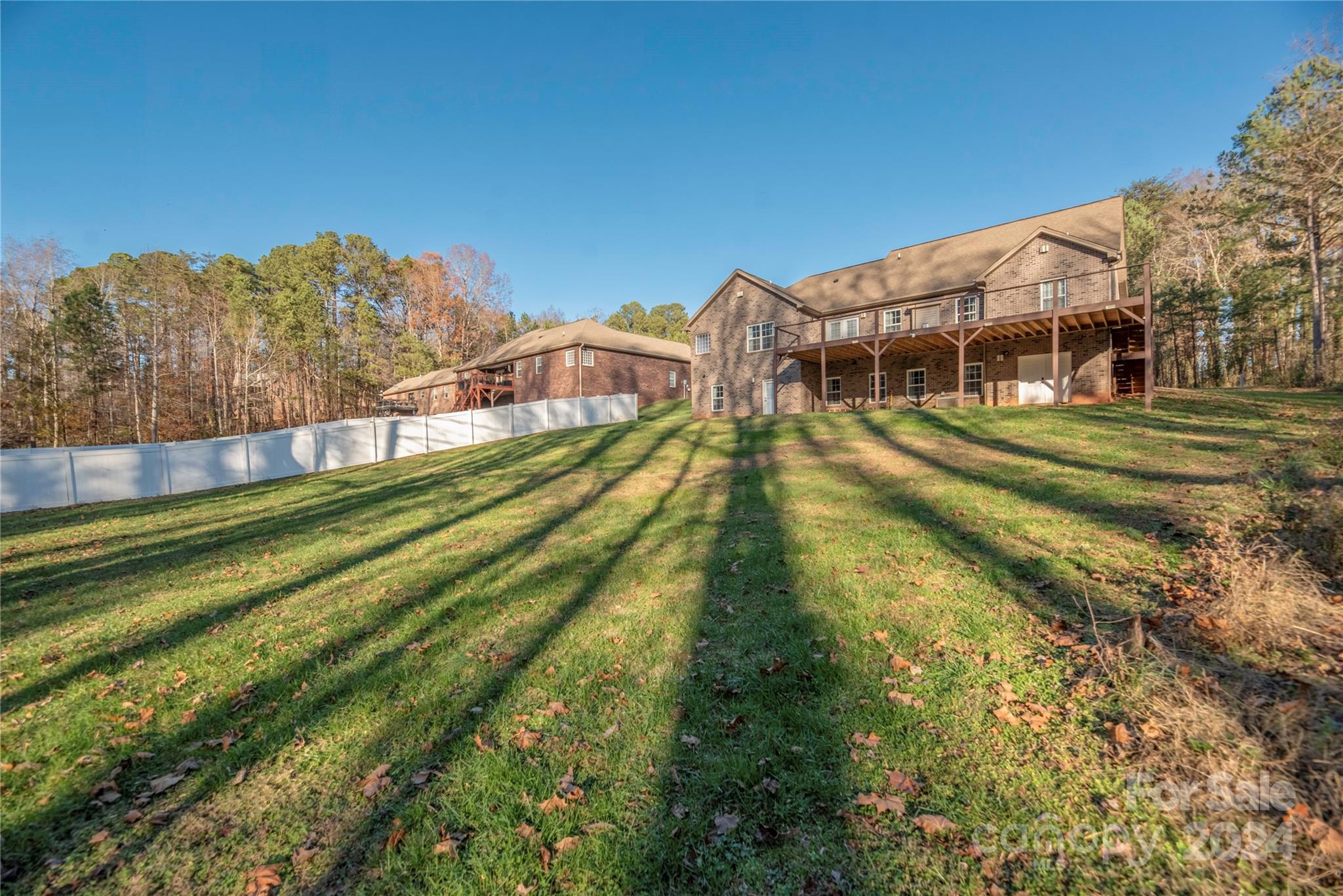 1350 Kensington Circle Newton, NC 28658 - Photo 44 of 45 a view of an ocean with a big yard