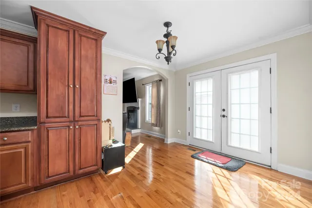 $750,000 | 1350 Kensington Circle, Newton, NC 28658