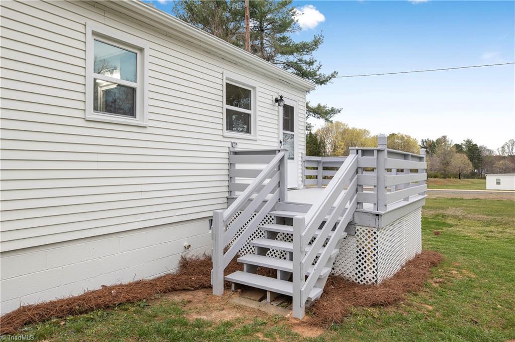 121 Nicholson Road Winston-Salem, NC 27107 - Photo 8 of 30 Gallery Image 8