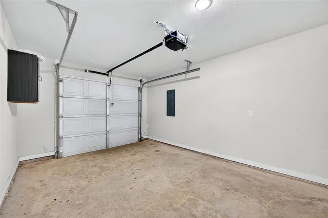 $1,525 | 2809 Peony Drive, Sherman, TX 75092