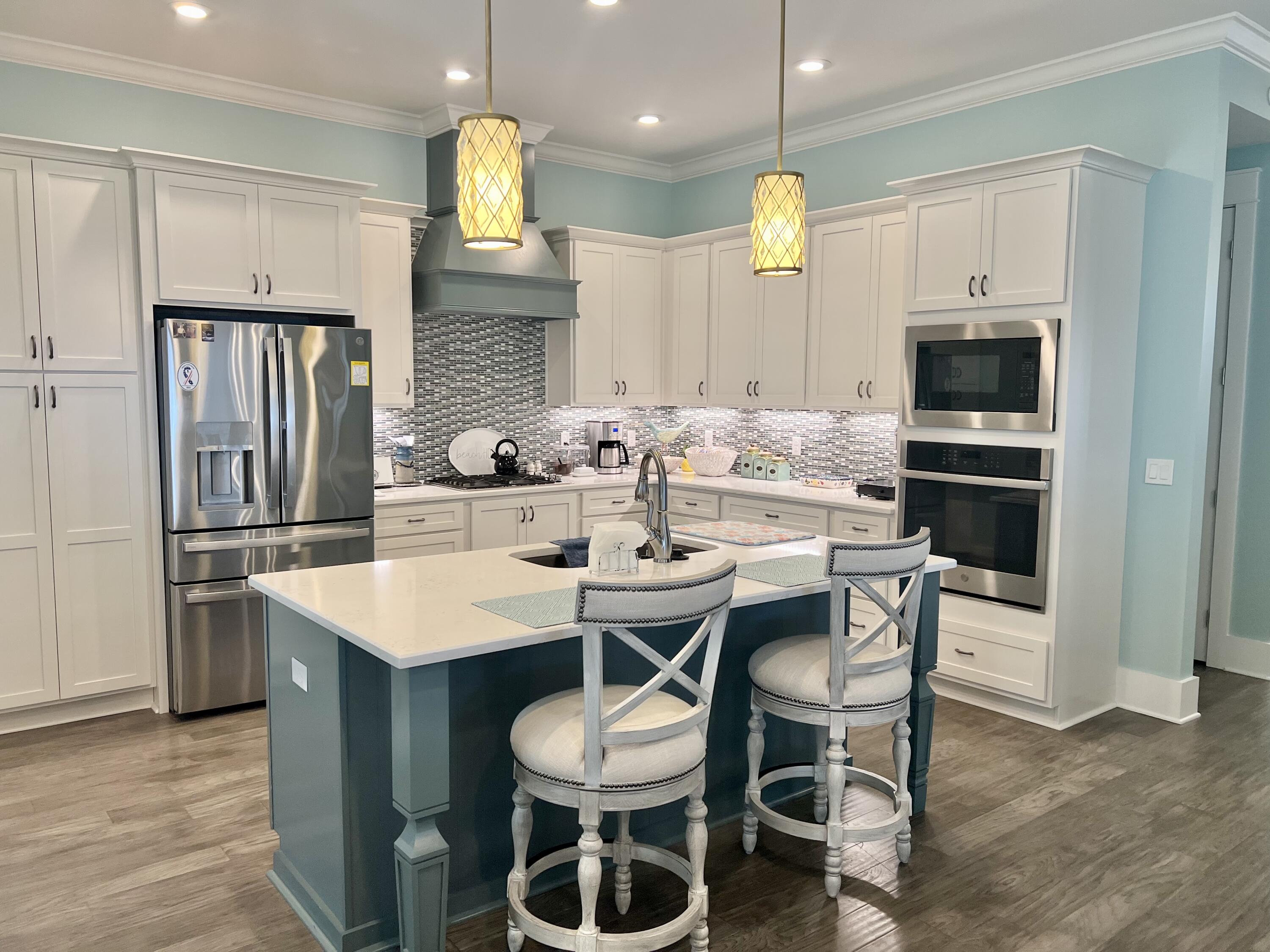 244 Perimeter Place Freeport, FL 32439 - Photo 34 of 72 Stainless appliances