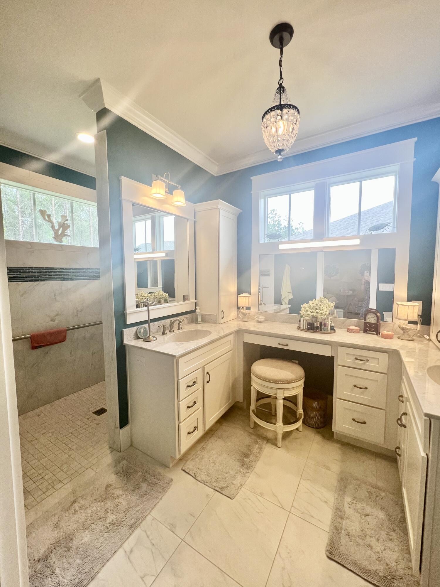244 Perimeter Place Freeport, FL 32439 - Photo 49 of 72 Master bathroom