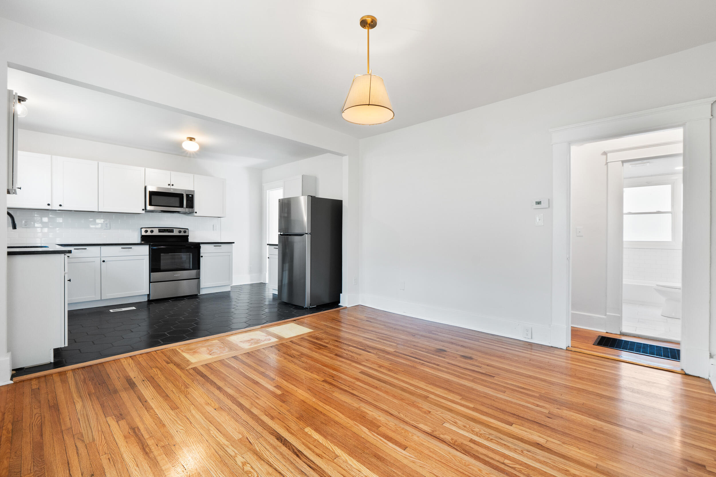 708 Gillespie Road Chattanooga, TN 37411 - Photo 8 of 25 dsc04804