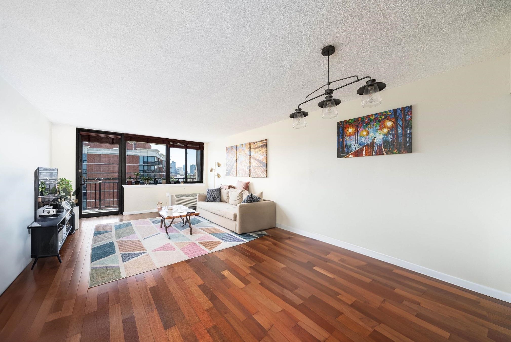 551 Observer Highway, Unit 10H Hoboken, NJ 07030 - Photo 5 of 17