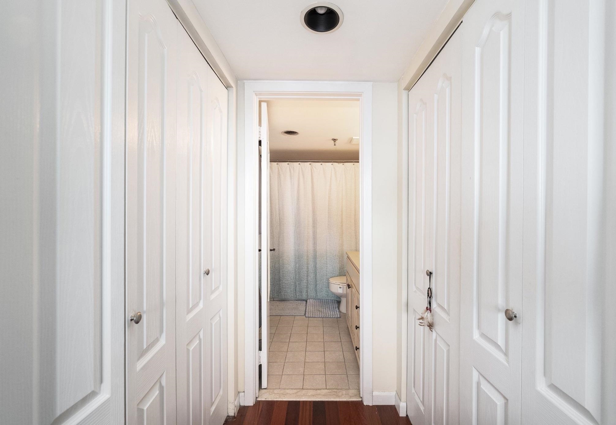 551 Observer Highway, Unit 10H Hoboken, NJ 07030 - Photo 9 of 17