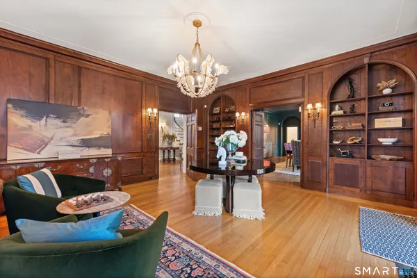 $2,995,000 | 91 Algonquin Road, Fairfield, CT 06825