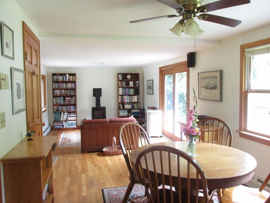 77 Benjamin Road Shirley, MA 01464 - Photo 7 of 30