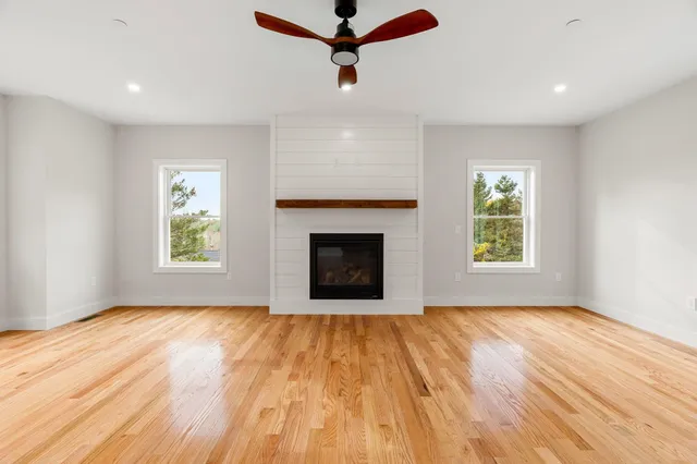 $1,195,000 | 80.5 English Range Road, Derry, NH 03038