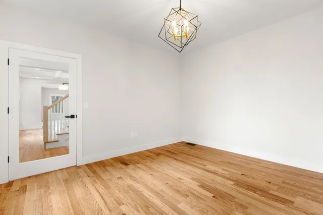 $1,195,000 | 80.5 English Range Road, Derry, NH 03038