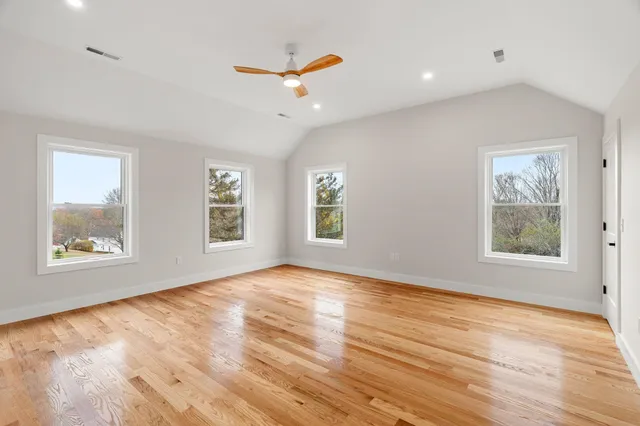 $1,195,000 | 80.5 English Range Road, Derry, NH 03038