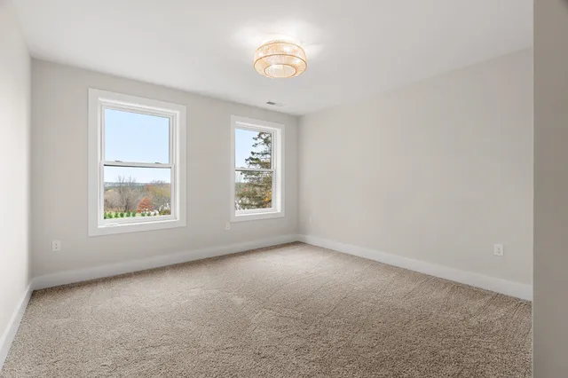 $1,195,000 | 80.5 English Range Road, Derry, NH 03038