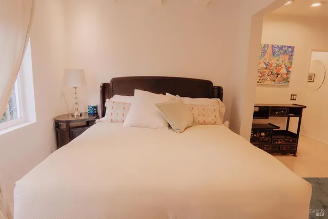 a view of a walk in closet