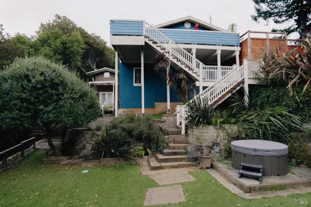 $670,000 | 541-680 Redwood Road, Whitethorn, CA 95589