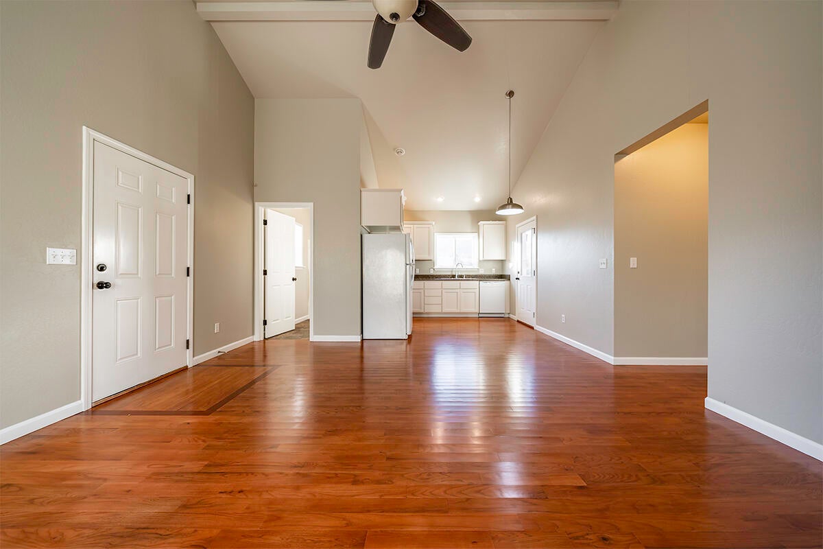 148 East Valley View Road Ashland, OR 97520 - Photo 27 of 43 25