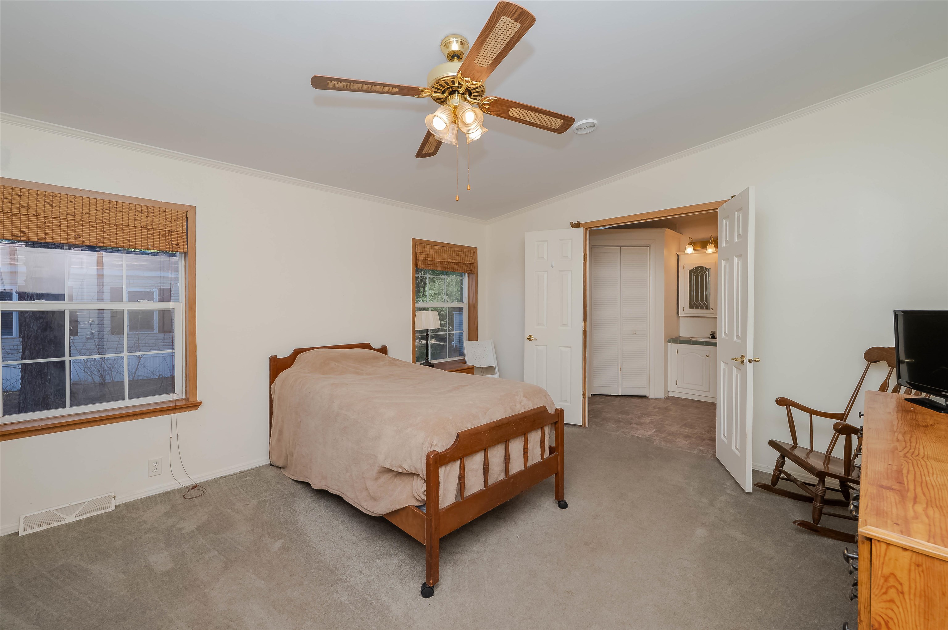 52 Murray Drive Rochester, NH 03868 - Photo 22 of 38