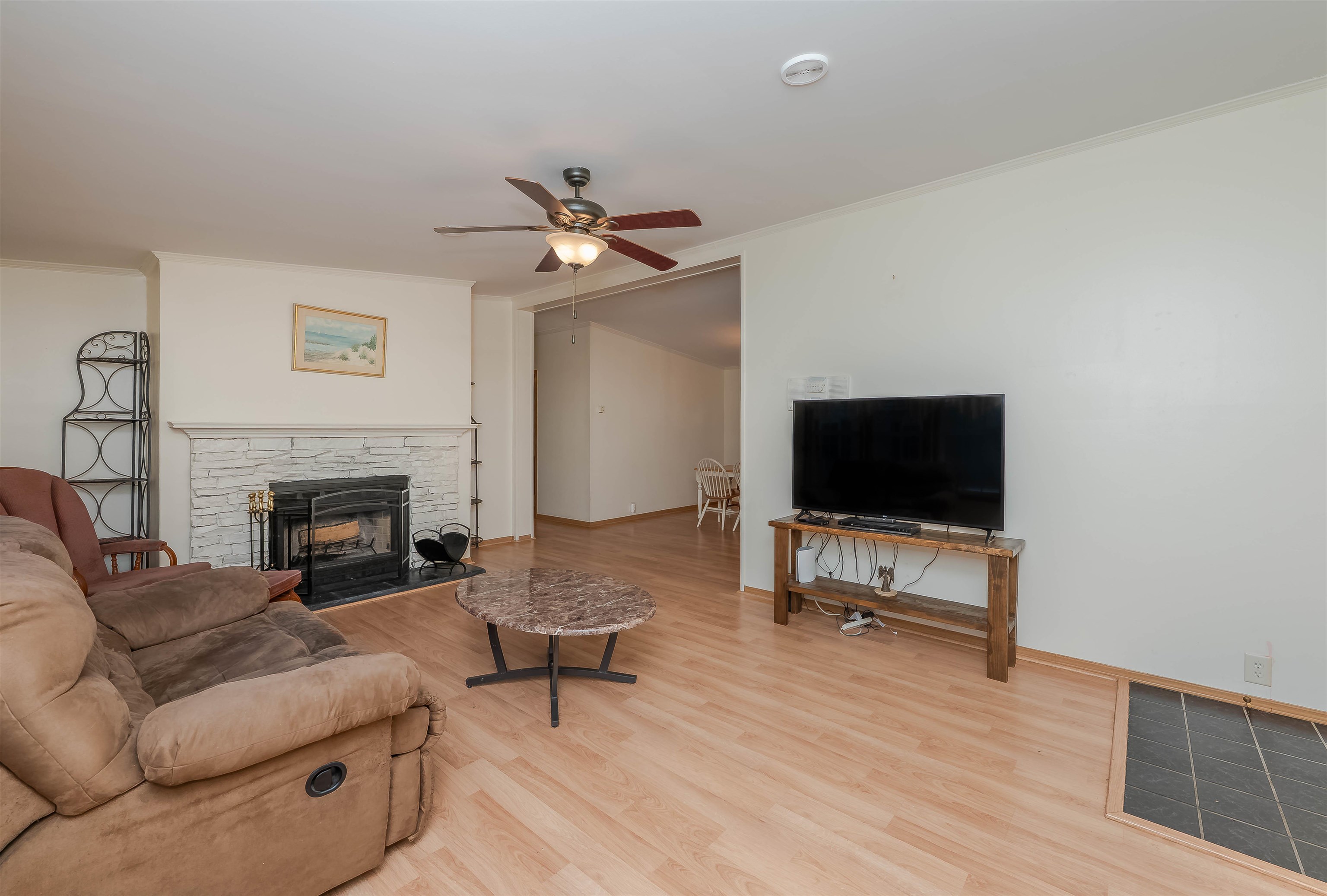 52 Murray Drive Rochester, NH 03868 - Photo 4 of 38