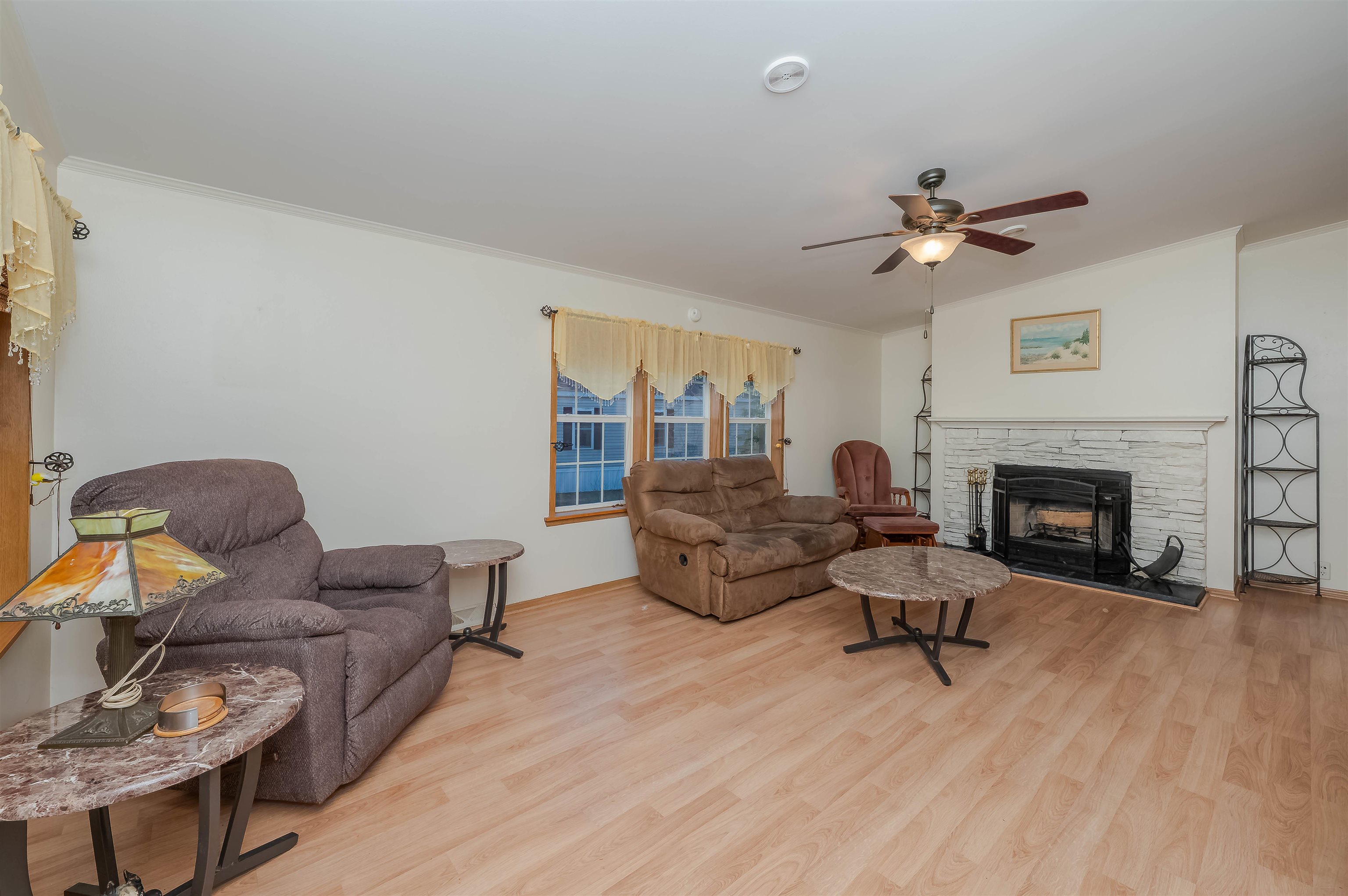 52 Murray Drive Rochester, NH 03868 - Photo 5 of 38