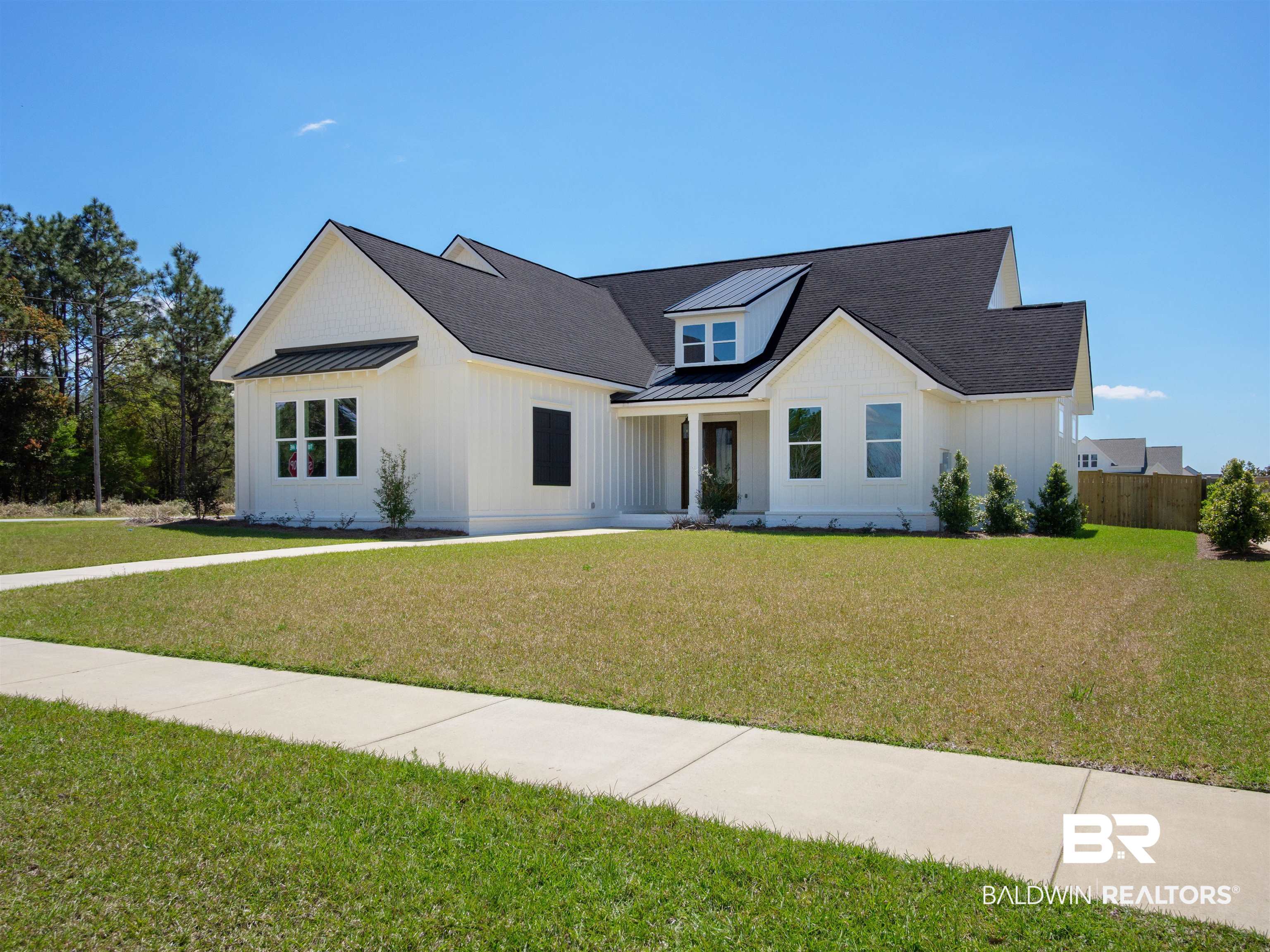 10970 Turin Avenue Fairhope, AL 36532 - Photo 45 of 61 Irrigated front yard