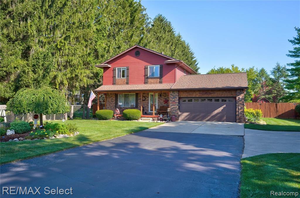 2062 West Reid Road Flint, MI 48507 - Photo 12 of 74 Gallery Image 12