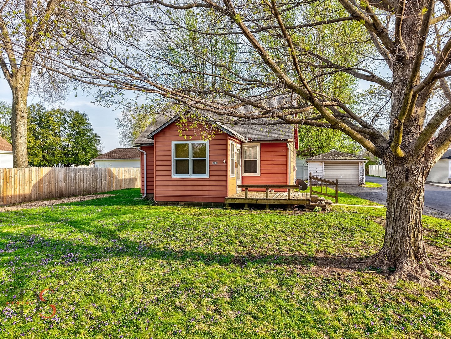 305 Thompson Street Ottawa, IL 61350 - Photo 11 of 15