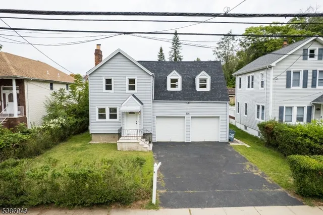 $749,000 | 206 Linden Avenue, Verona, NJ 07044