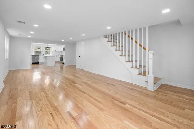 $749,000 | 206 Linden Avenue, Verona, NJ 07044