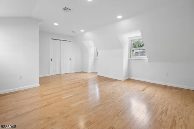 $749,000 | 206 Linden Avenue, Verona, NJ 07044