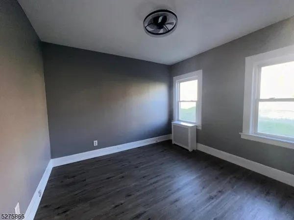 $2,900 | 46 Elmwood Avenue, Unit 1, Montclair, NJ 07042