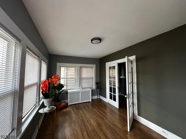 $2,900 | 46 Elmwood Avenue, Unit 1, Montclair, NJ 07042