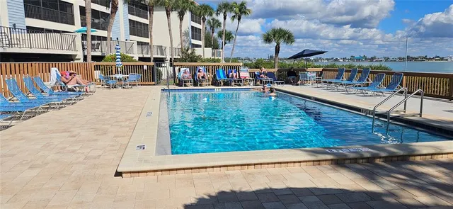 $2,500 | 1501 Beach Road, Unit 403, Englewood, FL 34223