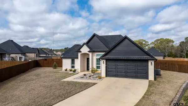 $439,900 | 11858 Gillian Court, Tyler, TX 75703