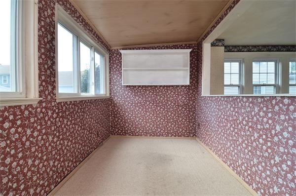 21 Ellington Road Quincy, MA 02170 - Photo 5 of 13 Gallery Image 5