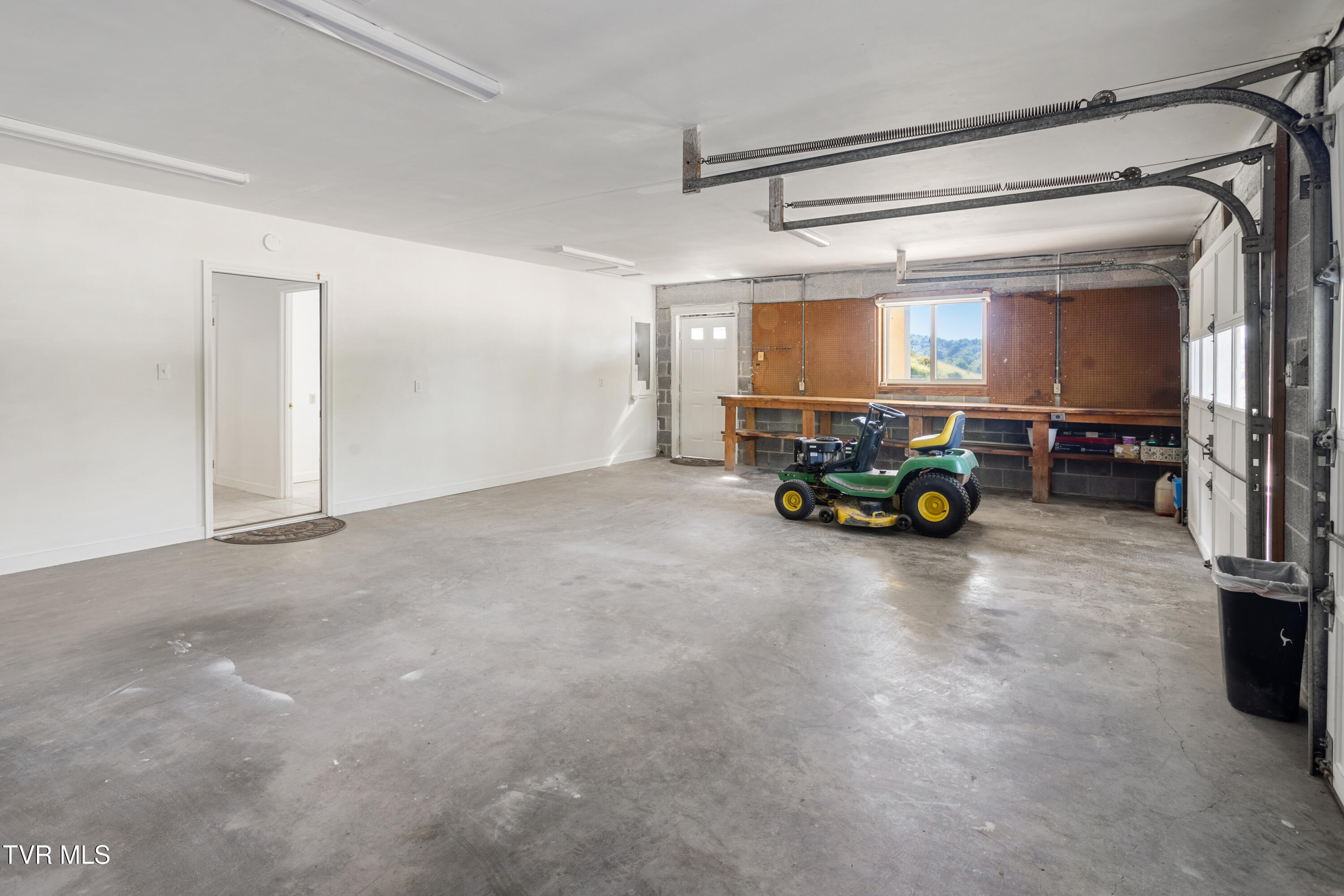 27363 Fudge Road Meadowview, VA 24361 - Photo 45 of 83 177A4320-HDR