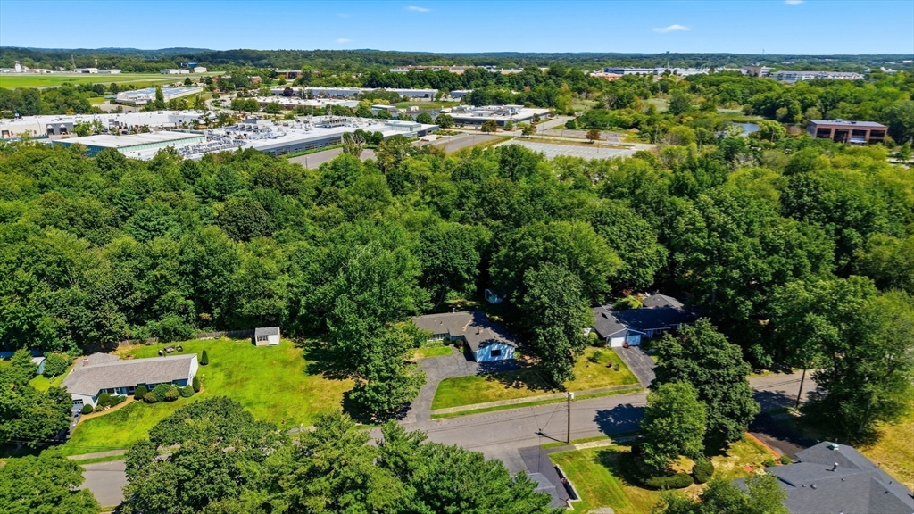 34 Cornell Road Danvers, MA 01923 - Photo 6 of 24 Gallery Image 6