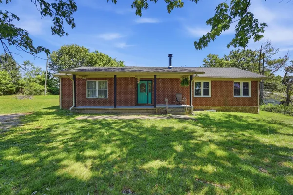 $199,900 | 2985 Plum Creek Road, Sparta, TN 38583
