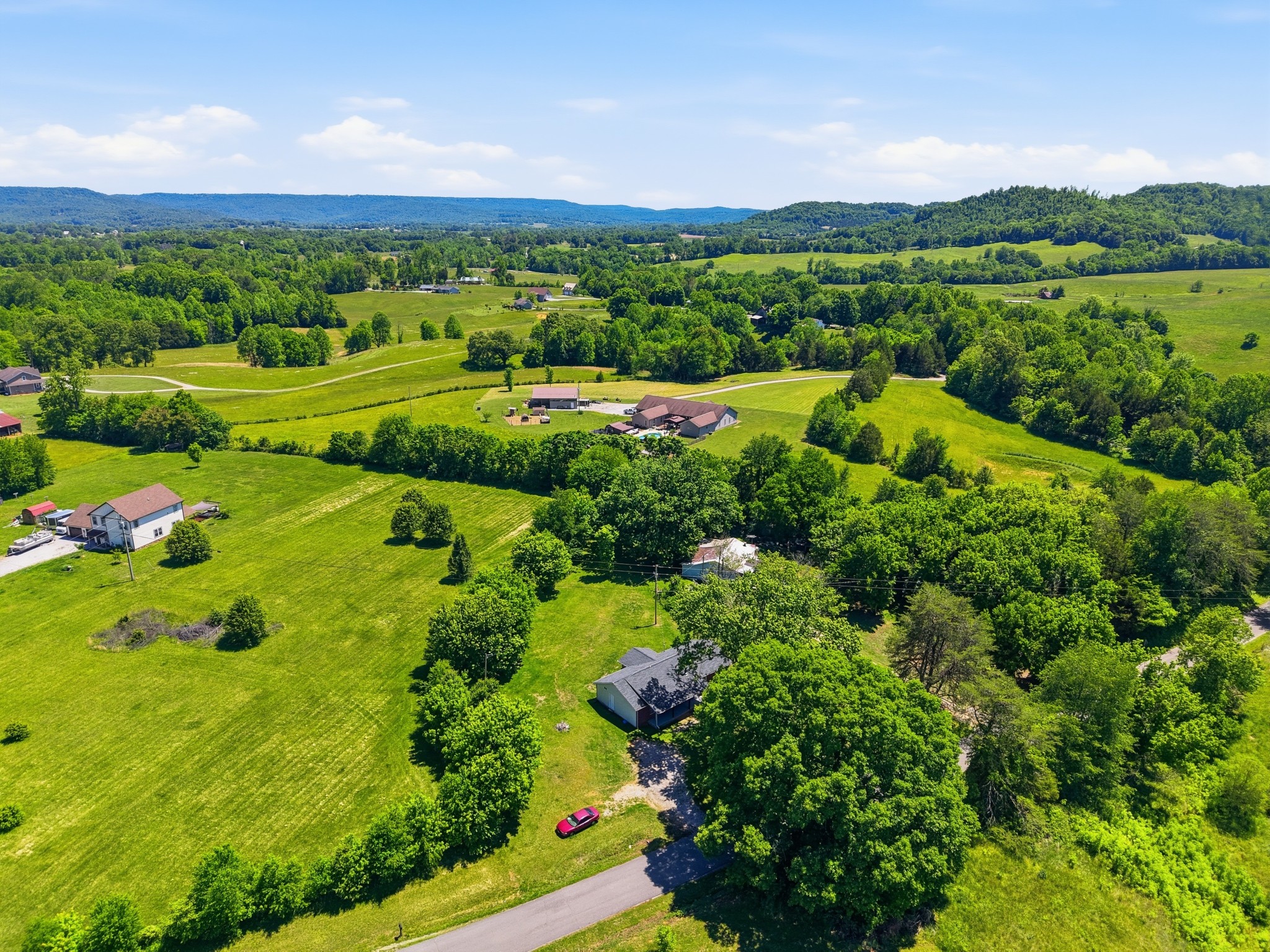 2985 Plum Creek Road Sparta, TN 38583 - Photo 7 of 11