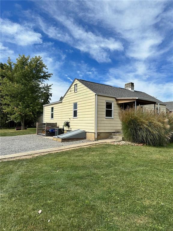 567 Engle Road Industry, PA 15052 - Photo 2 of 18 Gallery Image 2