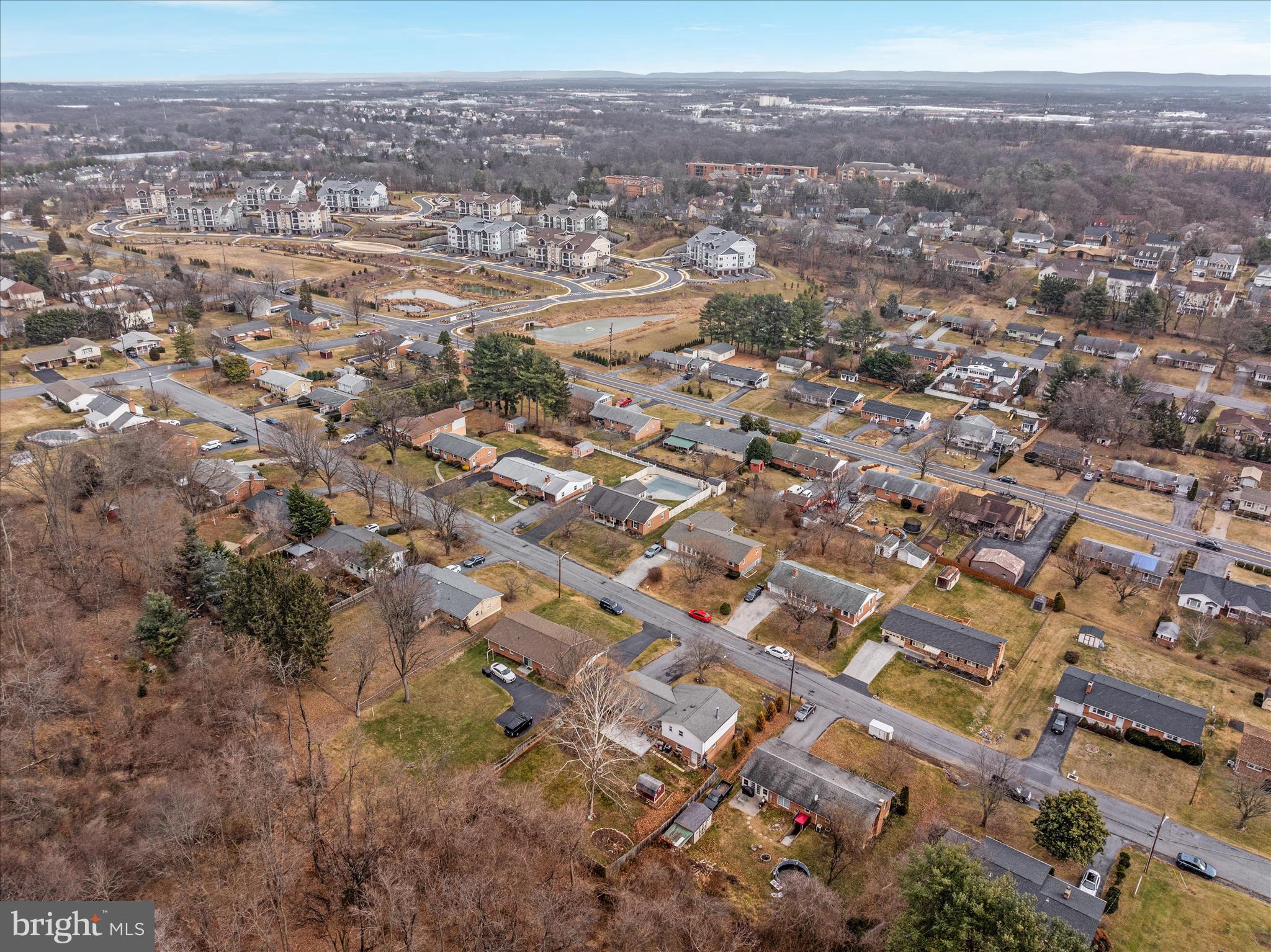 519 Whitacre Street Winchester, VA 22601 - Photo 40 of 47